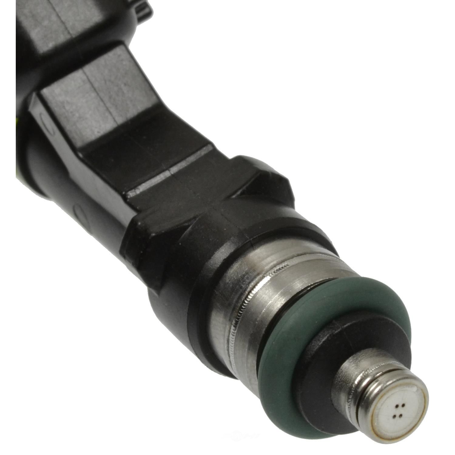 Standard Motor Products FJ996 Fuel Injector - 2007 Ford Fusion