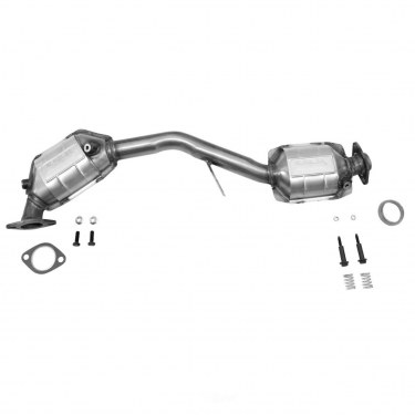 2004 subaru forester catalytic converter